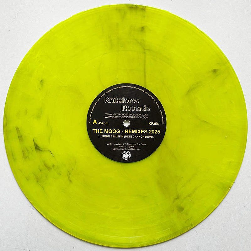 Kniteforce Revolution | The Moog - Remixes 2025 (Yellow and
